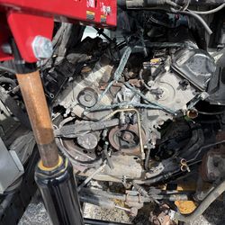 For sale 2003 Ford E350 cutaway van 5.4L motor assembly  ❗️ HAS BLOWN HEAD GASKET ❗️