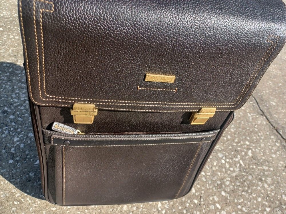 Brooks Brothers Leather Travel Suitcase Case - $80 FIRM 