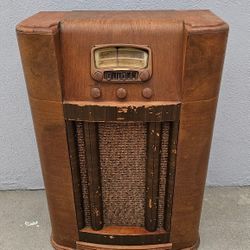 Antique Radio