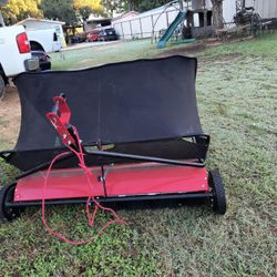 Lawn Sweeper   Recogedora De Hojas 