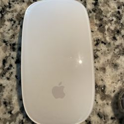 Apple Magic Mouse 
