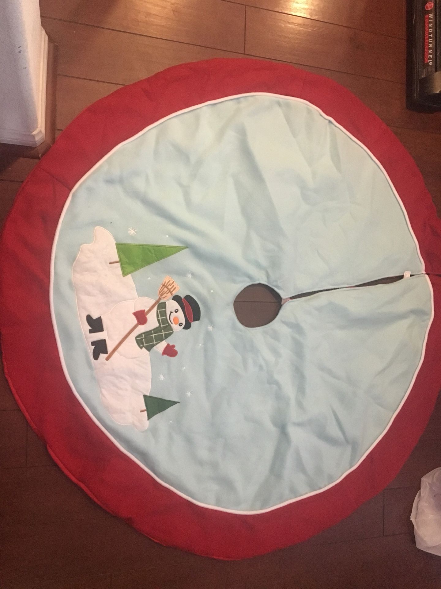 Large Christmas tree skirt