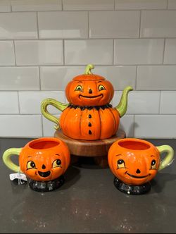 Johanna Parker Pumpkin Teapot And Mugs