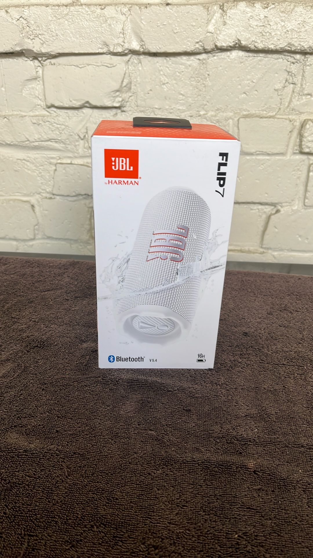 JBL Flip 7 Portable Bluetooth Speaker 
