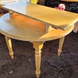 Oak Dining Table/ Table with Leaf/ Extension/ Needs Little Wood on Top But Functions Well/ Solid Wood/ Country/Farmhouse/Rustic/Shabby/Distressed/Roun