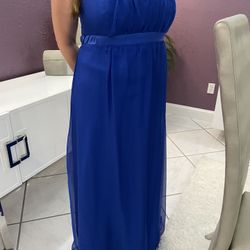 Jessica  McClinock prom gown 