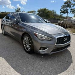 2020 infiniti Ram Range Rover Caravan Box Truck RV Nissan