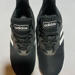 Adidas Girls Shoes Size 4