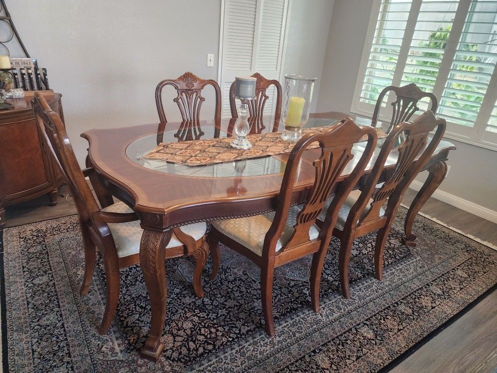 Dining Table Set