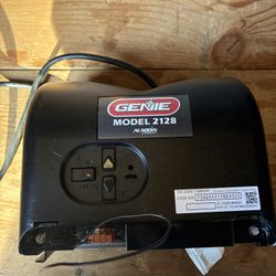 2128 Genie Garage Motor