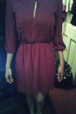 New burgundy dress size Small