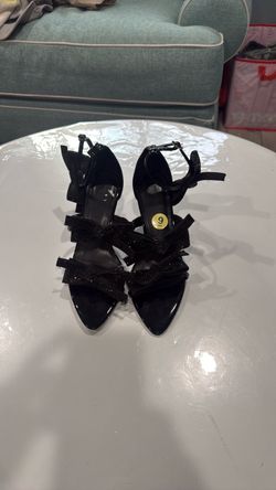 Black Steve Madden heels