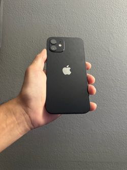 iPhone 12 UNLOCKED