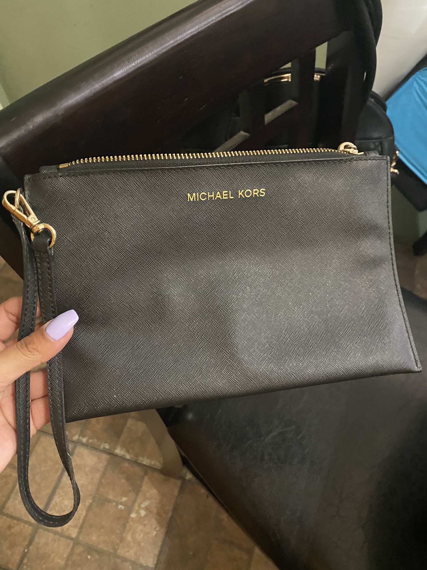 Black Michael Kors clutch purse for Sale in Lodi, CA - OfferUp
