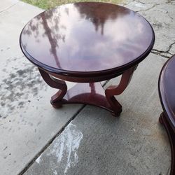 2 Tables