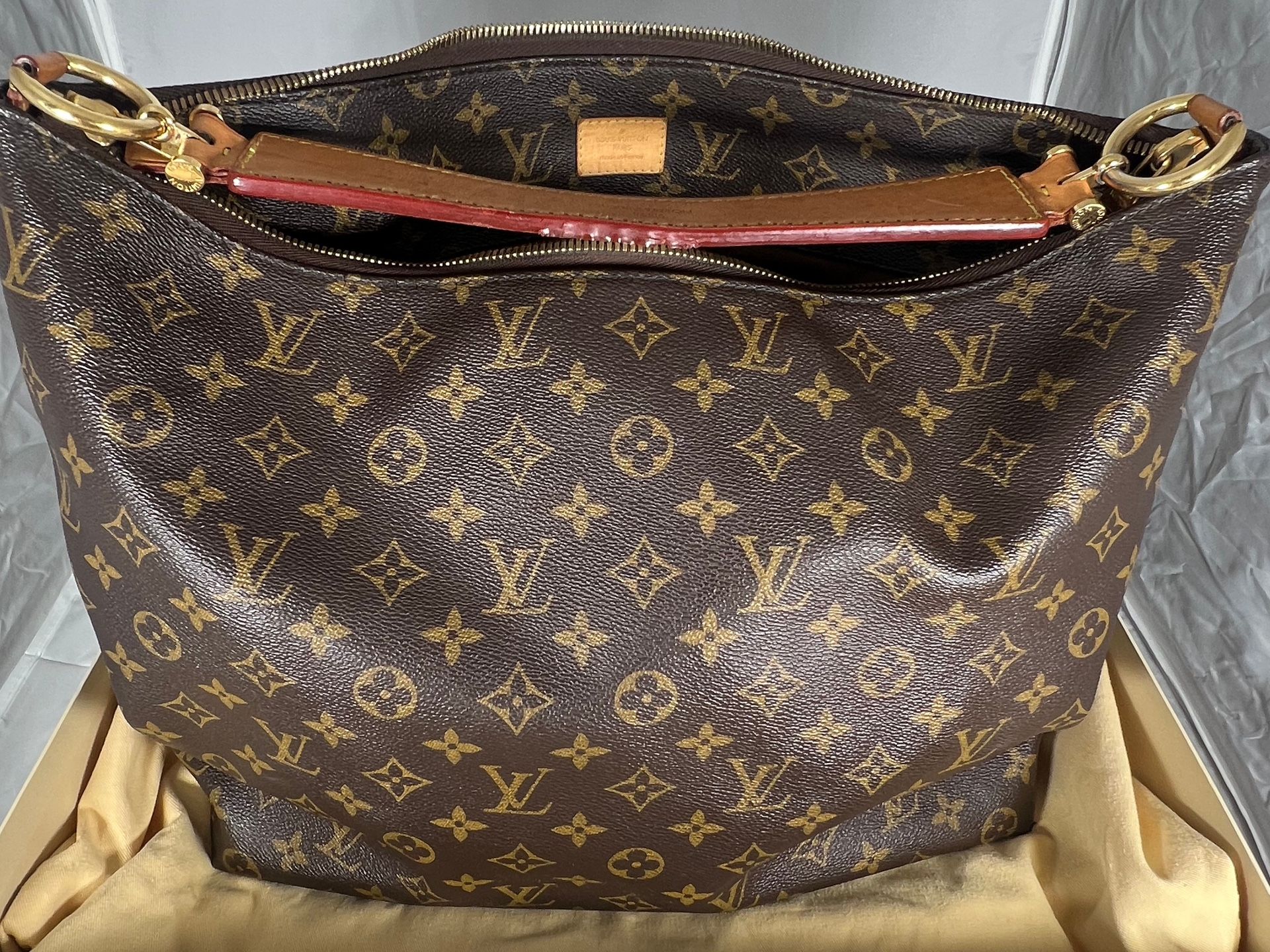 Louis Vuitton Monogram Sully MM Shoulder Bag