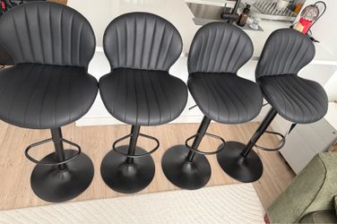 COLAMY Modern Swivel Bar Stools – Set of 4 (Black Faux Leather)