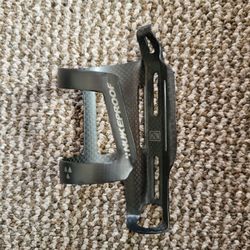 NUKEPROOF Carbon Side Bottle Cage 