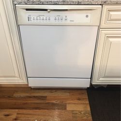GE Dishwasher 