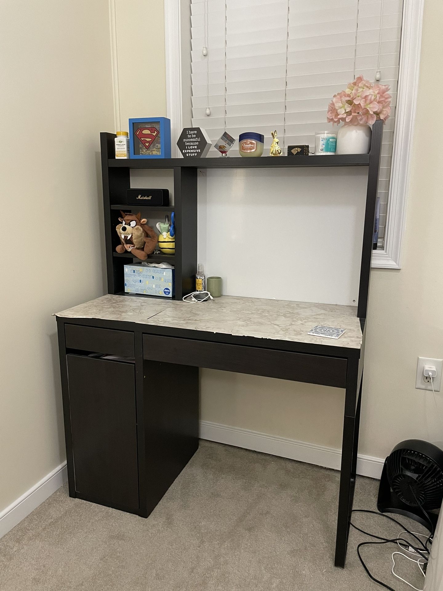 Ikea mickie desk with additional top module