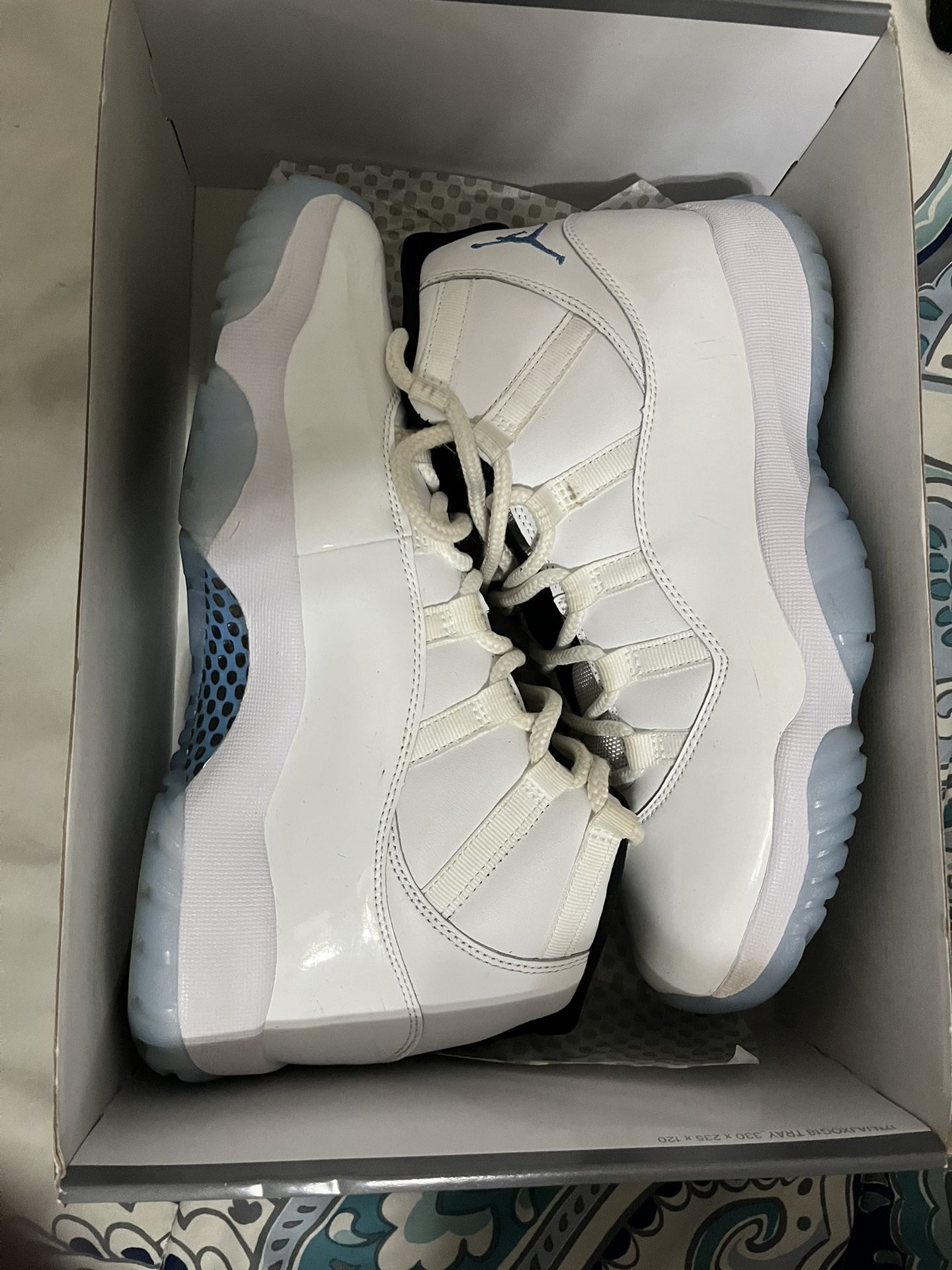 Jordan 11s