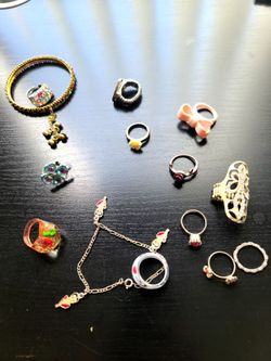 Jewelry lot