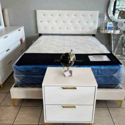 Brand New 4-piece Bedroom Set In Box- Shop Now Pay Later