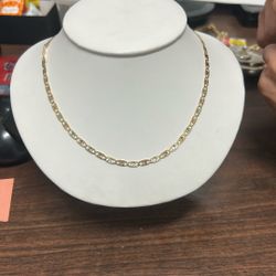 Gucci Necklace 