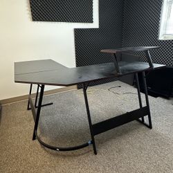Game Desk