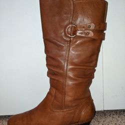 Women's Cobb Hill Leather Tan Tall Riding Calf boots size 9M.