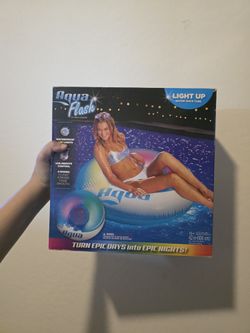 Aqua Light up Pool Float