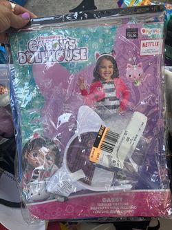 New gabby costume $15