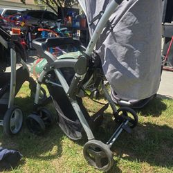 Stroller 