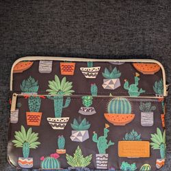 Cactus Laptop Sleeve With Luggage Slot