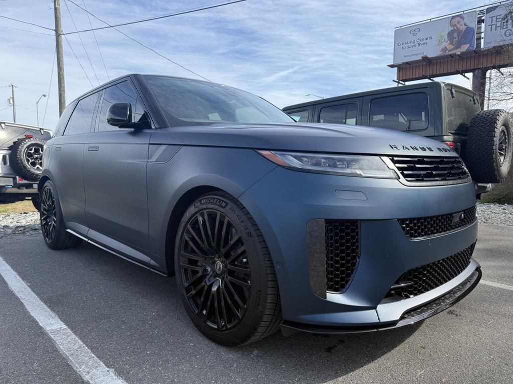 2025 Land Rover Range Rover Sport