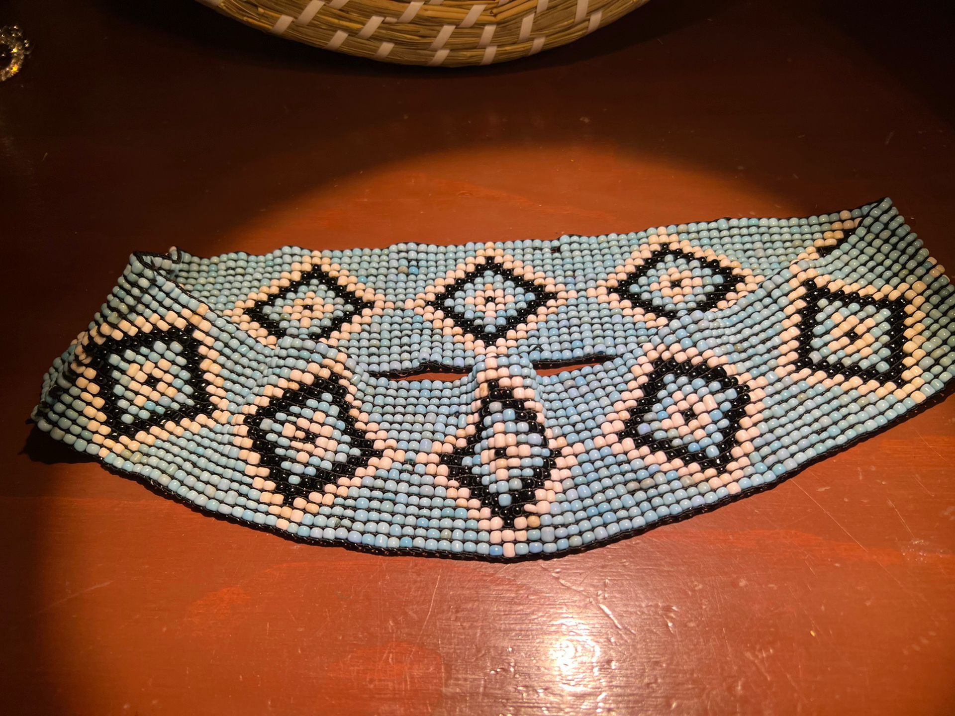 Handmade Belt 28” stretches ! Vintage