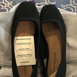 Lucky Brand Washable Flats Size 8