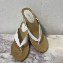 Style And Company, White Sandals, Small Heel