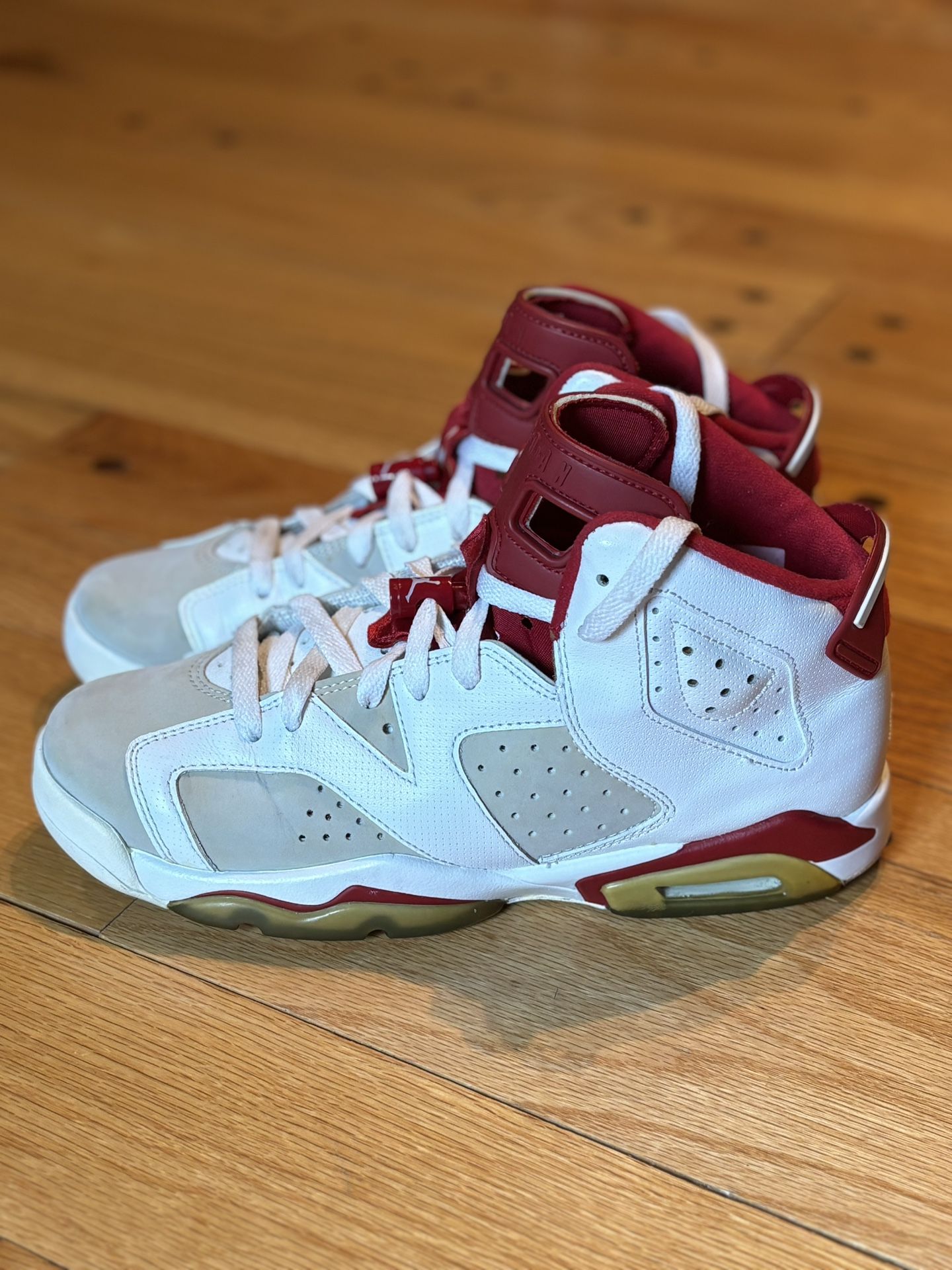 Size 7 (GS) Jordan 6 Retro Retro Alternate Hare