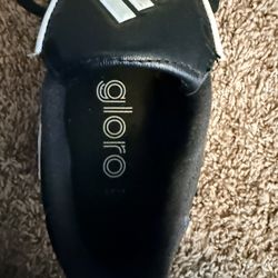 Gloro turf/indoor soccer shoes