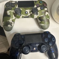 PS4 Remotes 