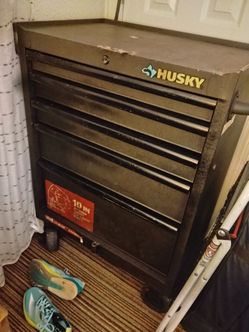 A husky roll around steel toll boxes