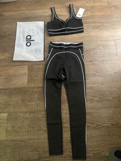 Women’s alo sets