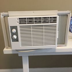 AC Window Unit