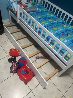 Free free twin bed