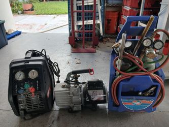 Vacuum pump recovery pump torch