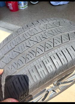 Continental CrossContact LX Sport 285/45R20 Tire