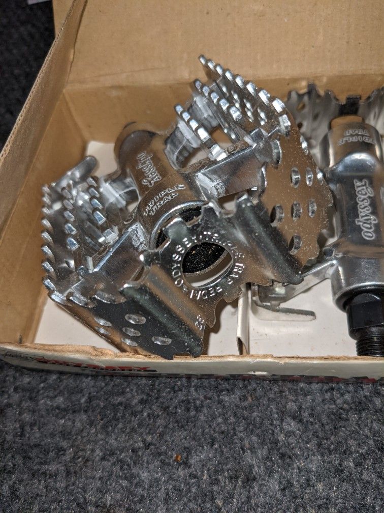 Vintage Odyssey Triple Trap Pro Racing Pedals