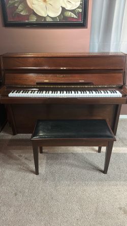 Grand Piano