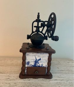 Vintage Coffee Mill, Retro Coffee Grinder, Collectible Coffee Mill, Holland Windmill